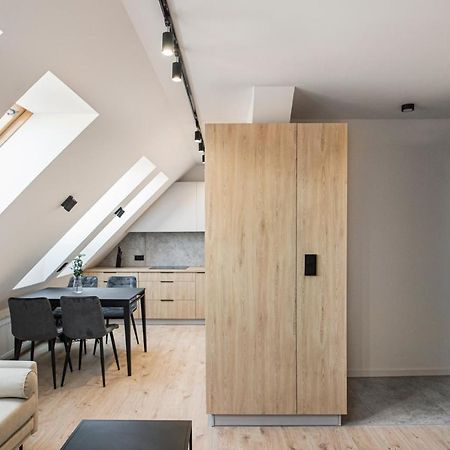 As-Home Dwupoziomowy Apartament Przy Dworcu Pkp Parking Free Wrocław Buitenkant foto